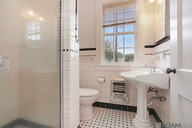 1233 Perkins Rd, Baton Rouge, LA 70806