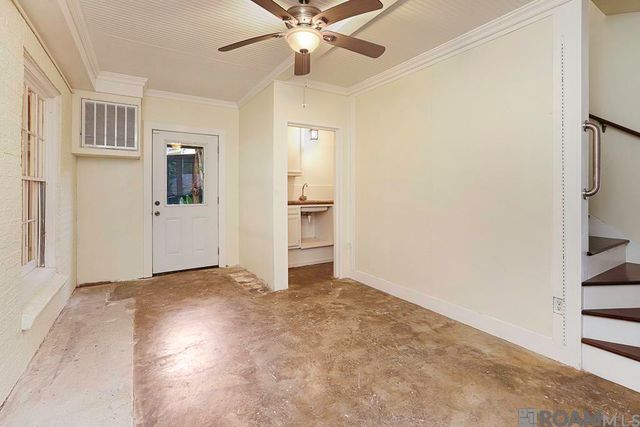 1233 Perkins Rd, Baton Rouge, LA 70806