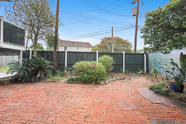 1233 Perkins Rd, Baton Rouge, LA 70806