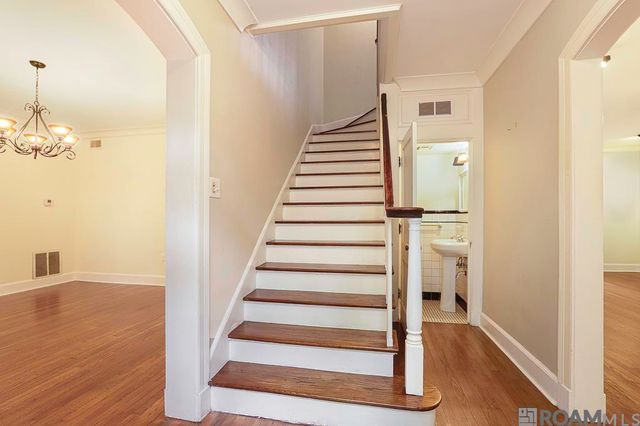 1233 Perkins Rd, Baton Rouge, LA 70806