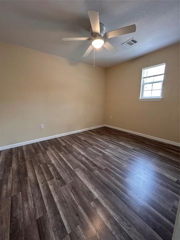 6807 Foster Street B, Houston, TX 77021