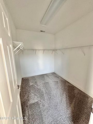 1941 Tara Court 203, Greenville, NC 27858