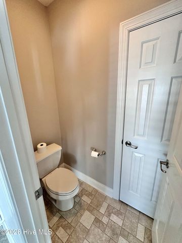 1941 Tara Court 203, Greenville, NC 27858