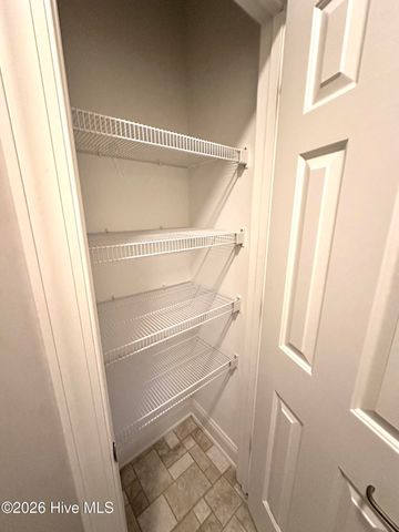 1941 Tara Court 203, Greenville, NC 27858