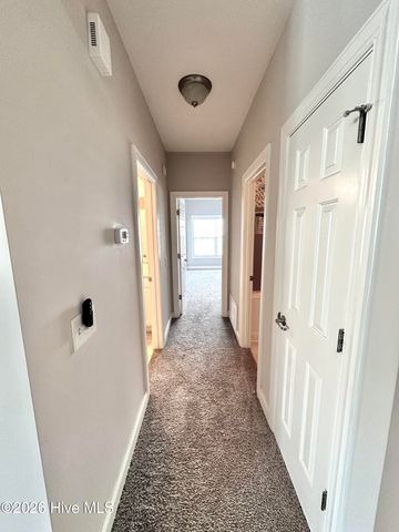 1941 Tara Court 203, Greenville, NC 27858