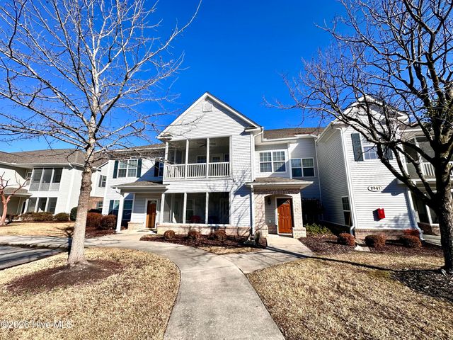 1941 Tara Court 203, Greenville, NC 27858