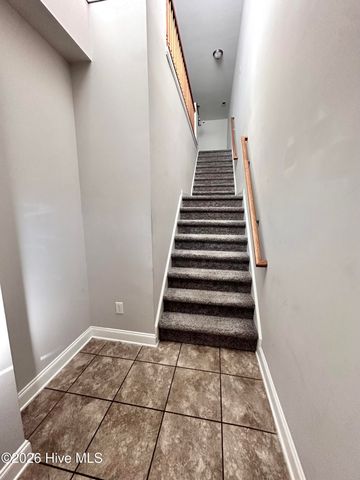 1941 Tara Court 203, Greenville, NC 27858