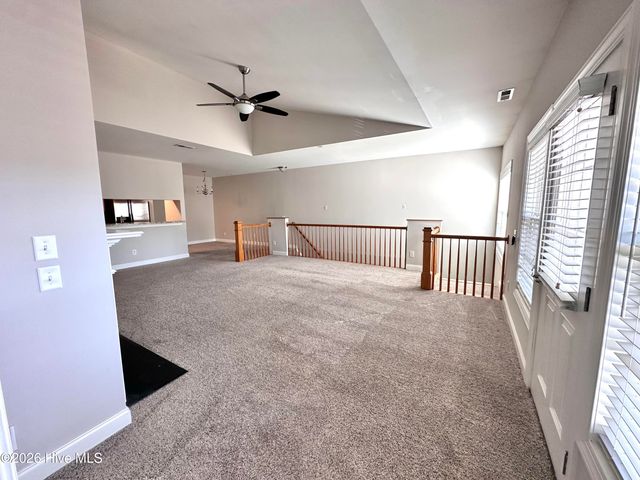 1941 Tara Court 203, Greenville, NC 27858