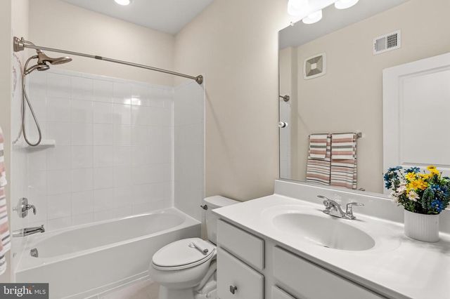 1210 RIBBON LIMESTONE TER SE, Leesburg, VA 20175