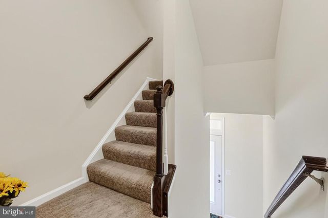1210 RIBBON LIMESTONE TER SE, Leesburg, VA 20175
