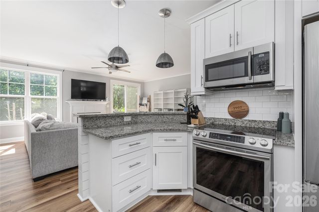 3902 McGee Point Road 3, Terrell, NC 28682