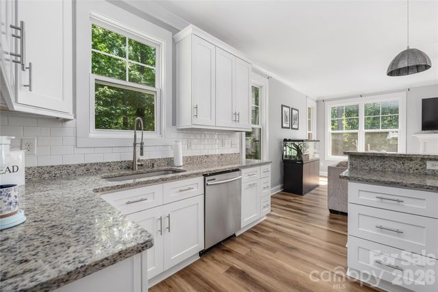 3902 McGee Point Road 3, Terrell, NC 28682