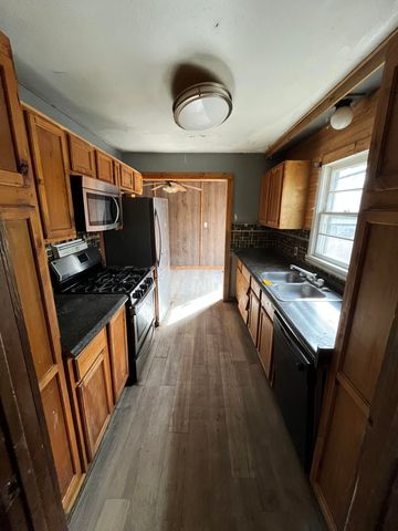 607 Nevada Avenue, West Plains, MO 65775