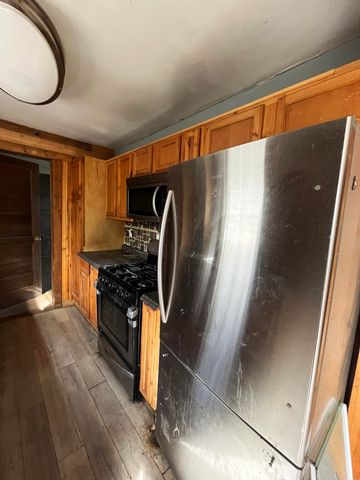 607 Nevada Avenue, West Plains, MO 65775