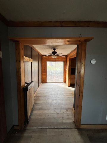 607 Nevada Avenue, West Plains, MO 65775