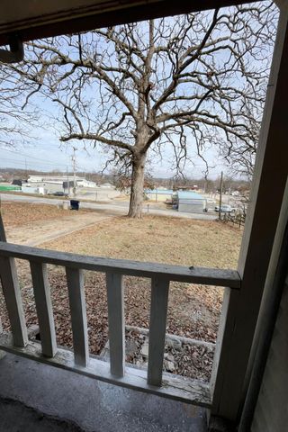 607 Nevada Avenue, West Plains, MO 65775