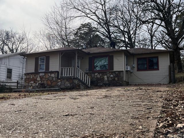 607 Nevada Avenue, West Plains, MO 65775