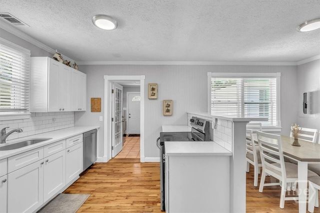 404 E 66th Street, Savannah, GA 31405