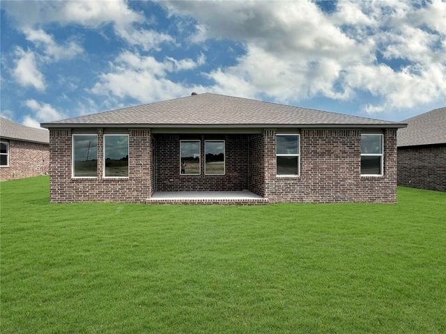 516 Nevada Street, Farmington, AR 72730