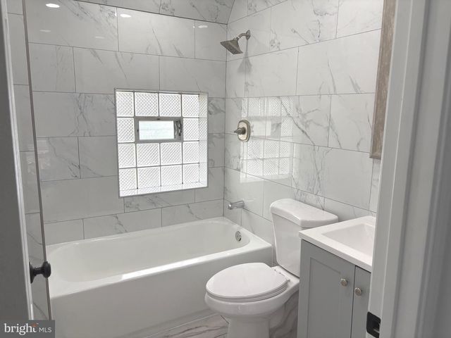 917 LONGACRE BOULEVARD, Yeadon, PA 19050