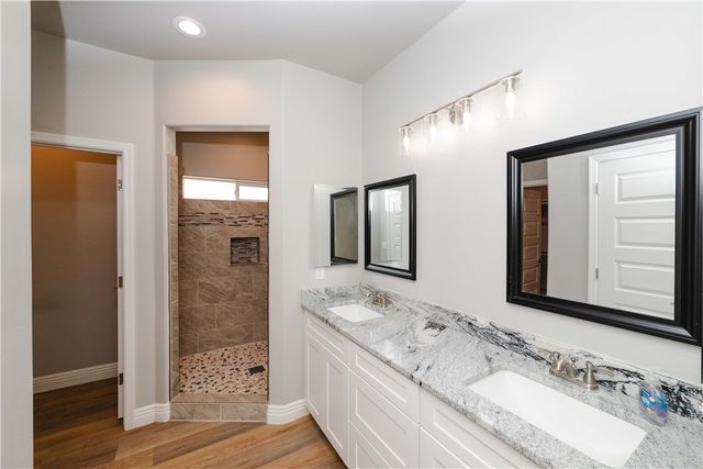 3640 N Kenneth Road, Kingman, AZ 86409