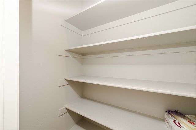 3640 N Kenneth Road, Kingman, AZ 86409