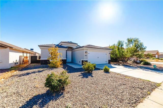 3640 N Kenneth Road, Kingman, AZ 86409