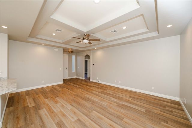 3640 N Kenneth Road, Kingman, AZ 86409