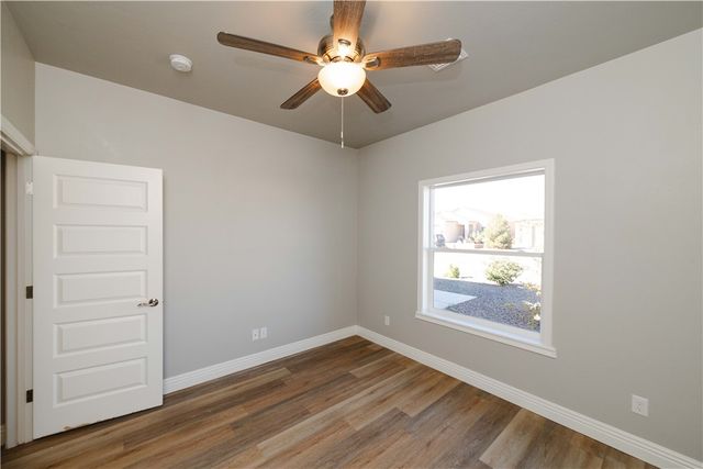 3640 N Kenneth Road, Kingman, AZ 86409