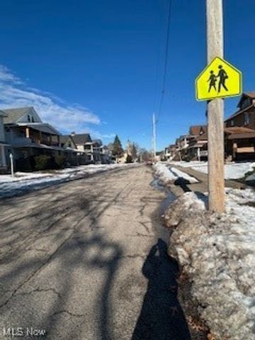 4106 E 142 Street, Cleveland, OH 44128