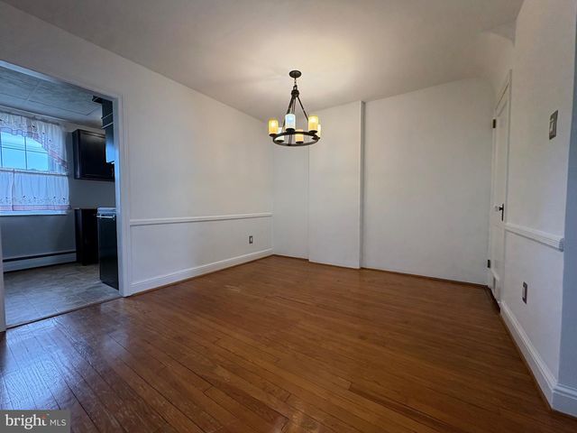 337 W PENNSYLVANIA AVE, Downingtown, PA 19335