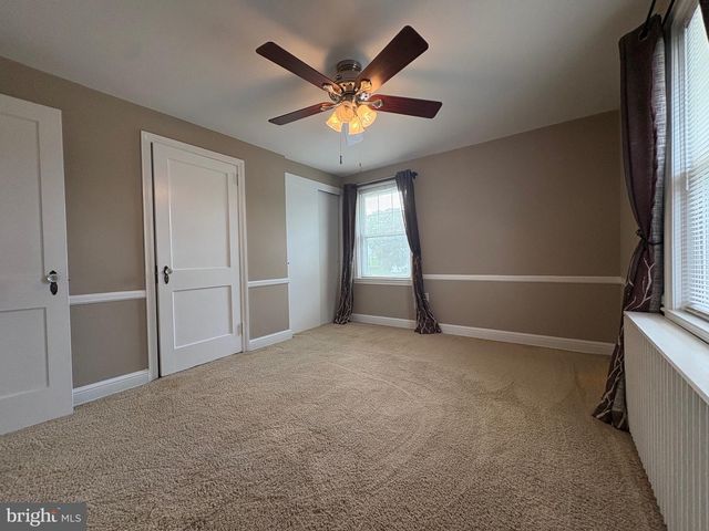 337 W PENNSYLVANIA AVE, Downingtown, PA 19335