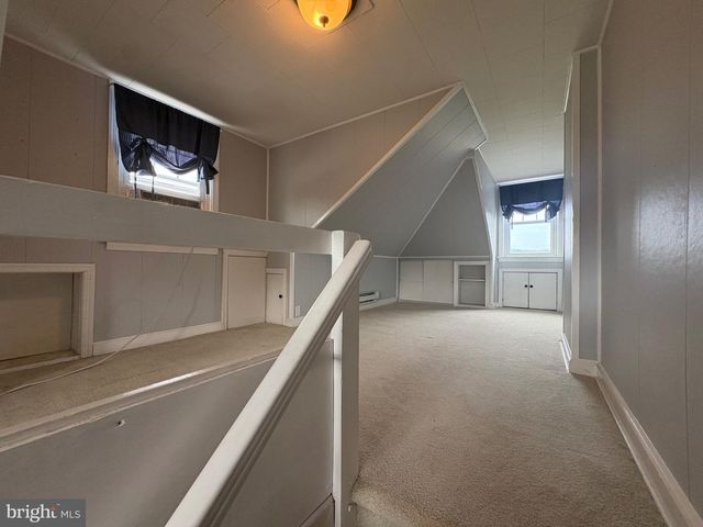 337 W PENNSYLVANIA AVE, Downingtown, PA 19335