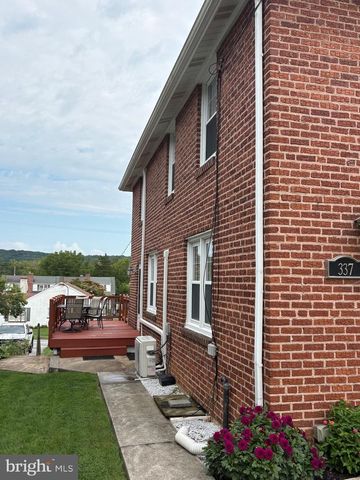 337 W PENNSYLVANIA AVE, Downingtown, PA 19335
