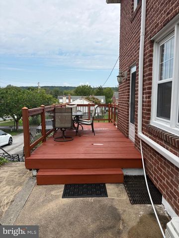337 W PENNSYLVANIA AVE, Downingtown, PA 19335