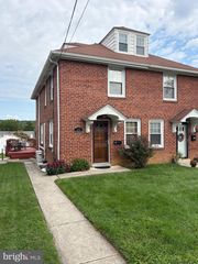 337 W PENNSYLVANIA AVE, Downingtown, PA 19335