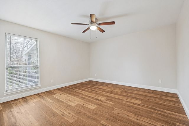 901 Highwoods Trail, Fort Worth, TX 76112