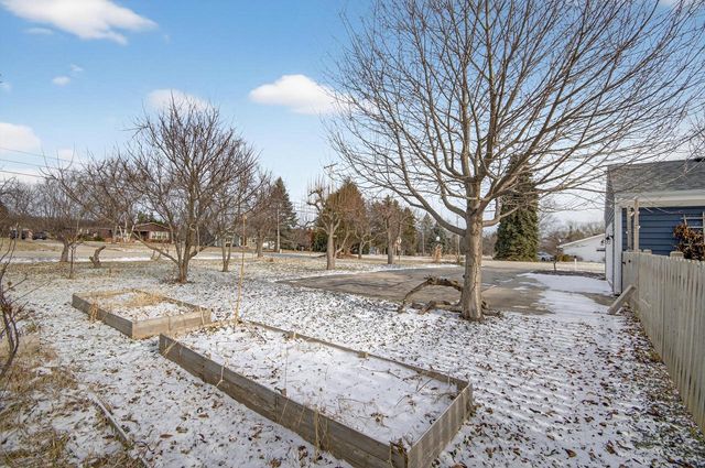 112 28th AVENUE, Racine, WI 53403