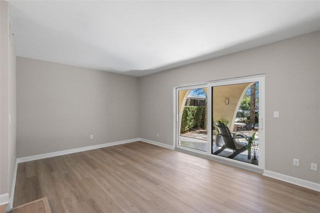 505 PLAZA SEVILLE COURT 11, Treasure Island, FL 33706