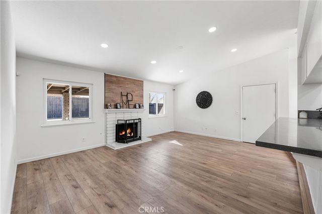 4604 E Avenue R6, Palmdale, CA 93552