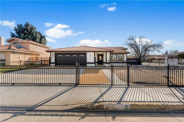 4604 E Avenue R6, Palmdale, CA 93552
