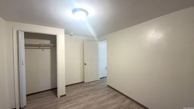 5700 S Horseshoe Bnd Lot 5, San Antonio, TX 78228