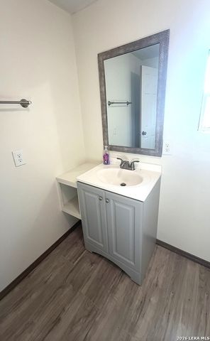 5700 S Horseshoe Bnd Lot 5, San Antonio, TX 78228