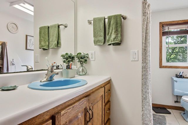 33834 Hillcrest DRIVE, Burlington, WI 53105