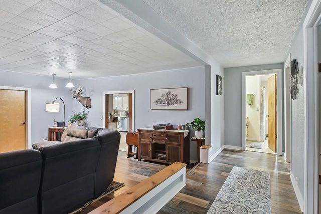 33834 Hillcrest DRIVE, Burlington, WI 53105