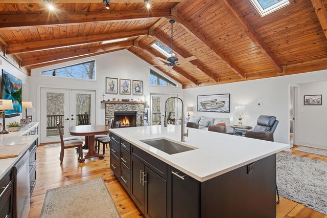 319 Columbine Drive, Big Canoe, GA 30143