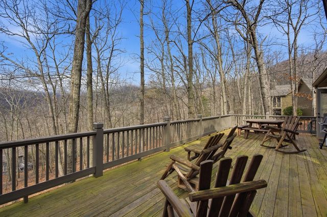 319 Columbine Drive, Big Canoe, GA 30143