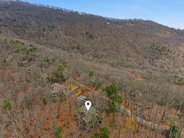 319 Columbine Drive, Big Canoe, GA 30143