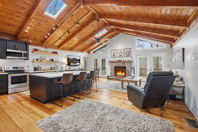 319 Columbine Drive, Big Canoe, GA 30143