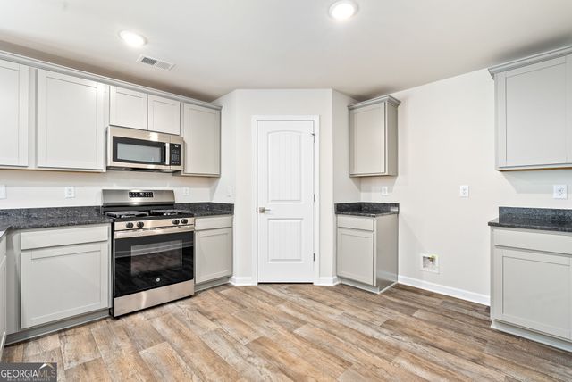 106 Shenandoah Lane 26E, Lagrange, GA 30241